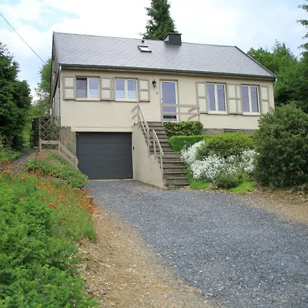 Дом отдыха Modern With Private Garden