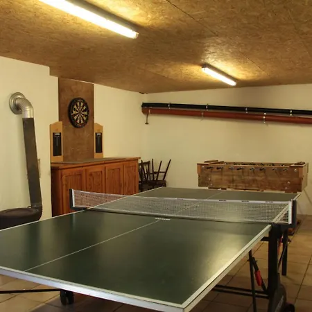 Modern With Private Garden * Tenneville