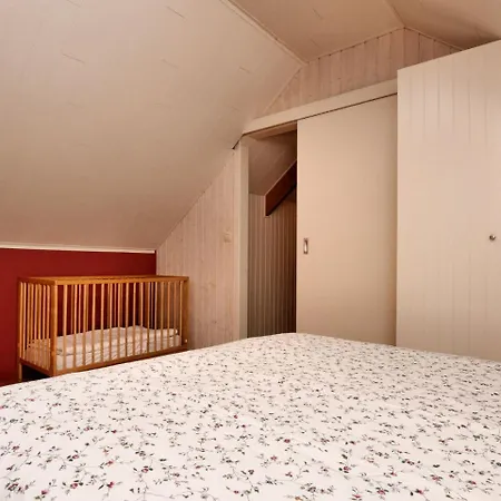 度假居 Modern With Private Garden *